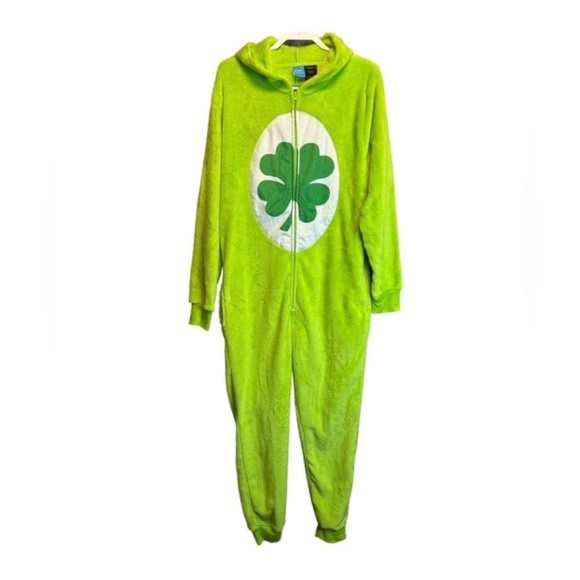 Care Bears Other - Large Unisex Care Bears Green Fleece Shamrock Good Luck Bear Lounger